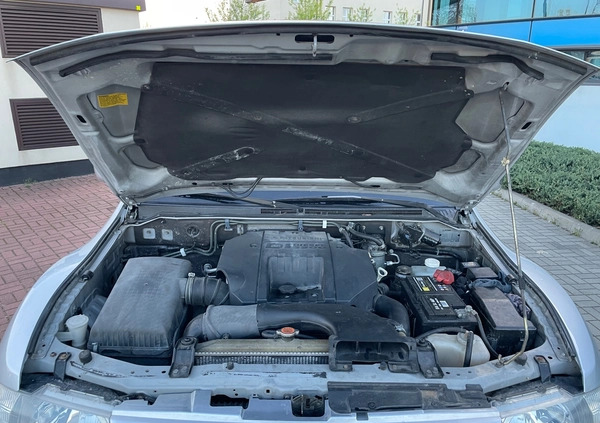 Mitsubishi Pajero cena 28900 przebieg: 229000, rok produkcji 2004 z Lublin małe 137